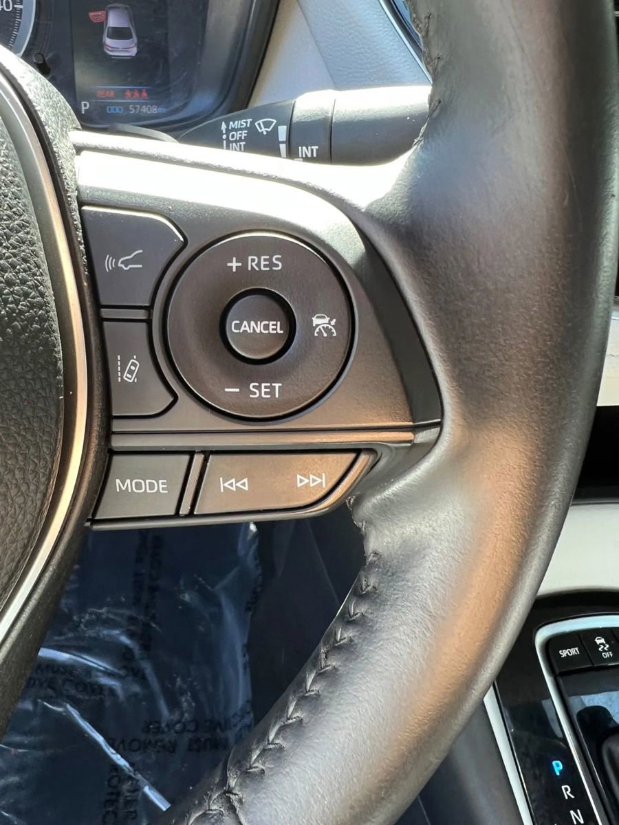 Used 2022 Toyota Corolla SE image 14