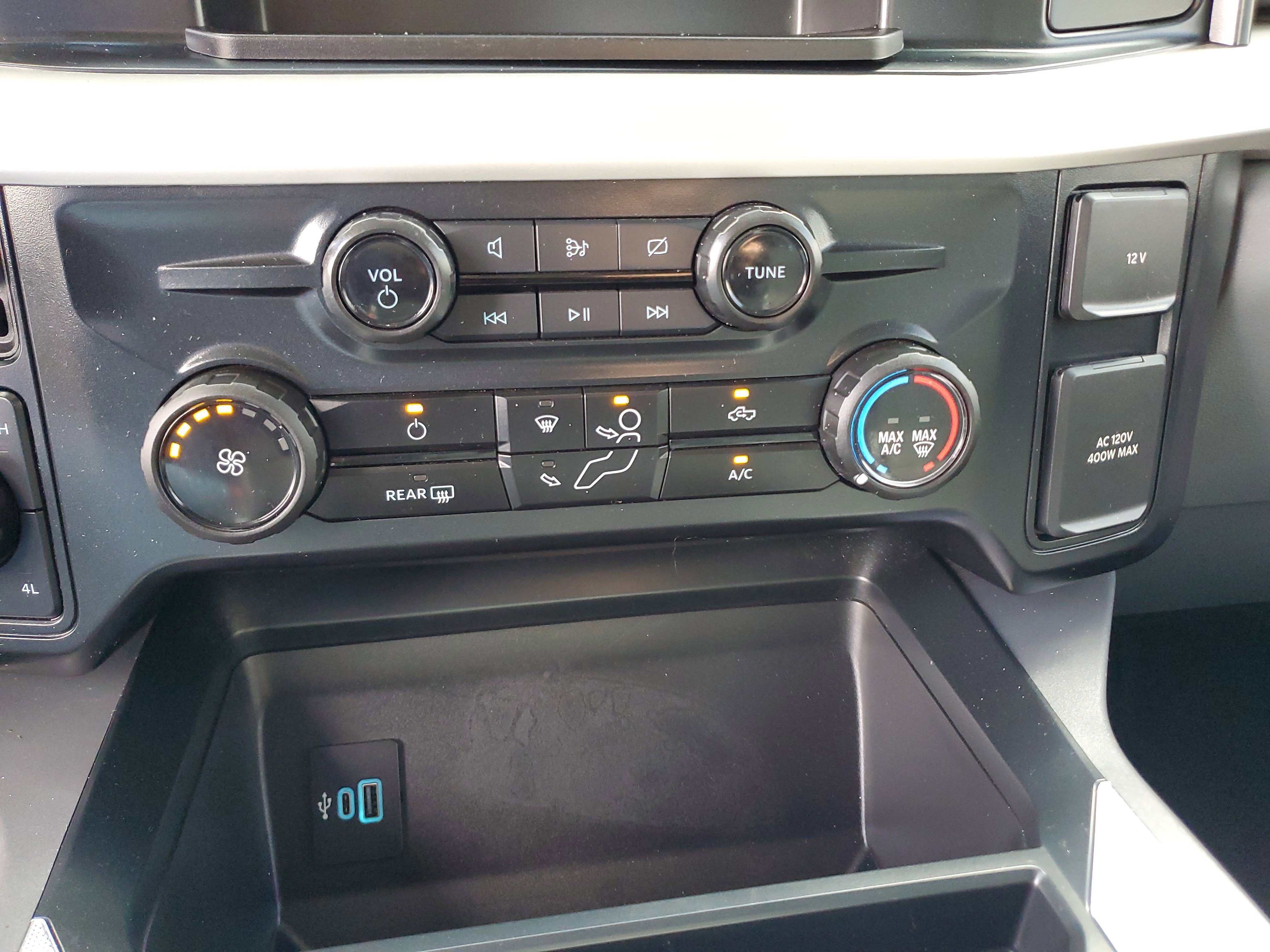 Used 2024 Ford F350 XLT w/ 360-Degree Camera Package image 23