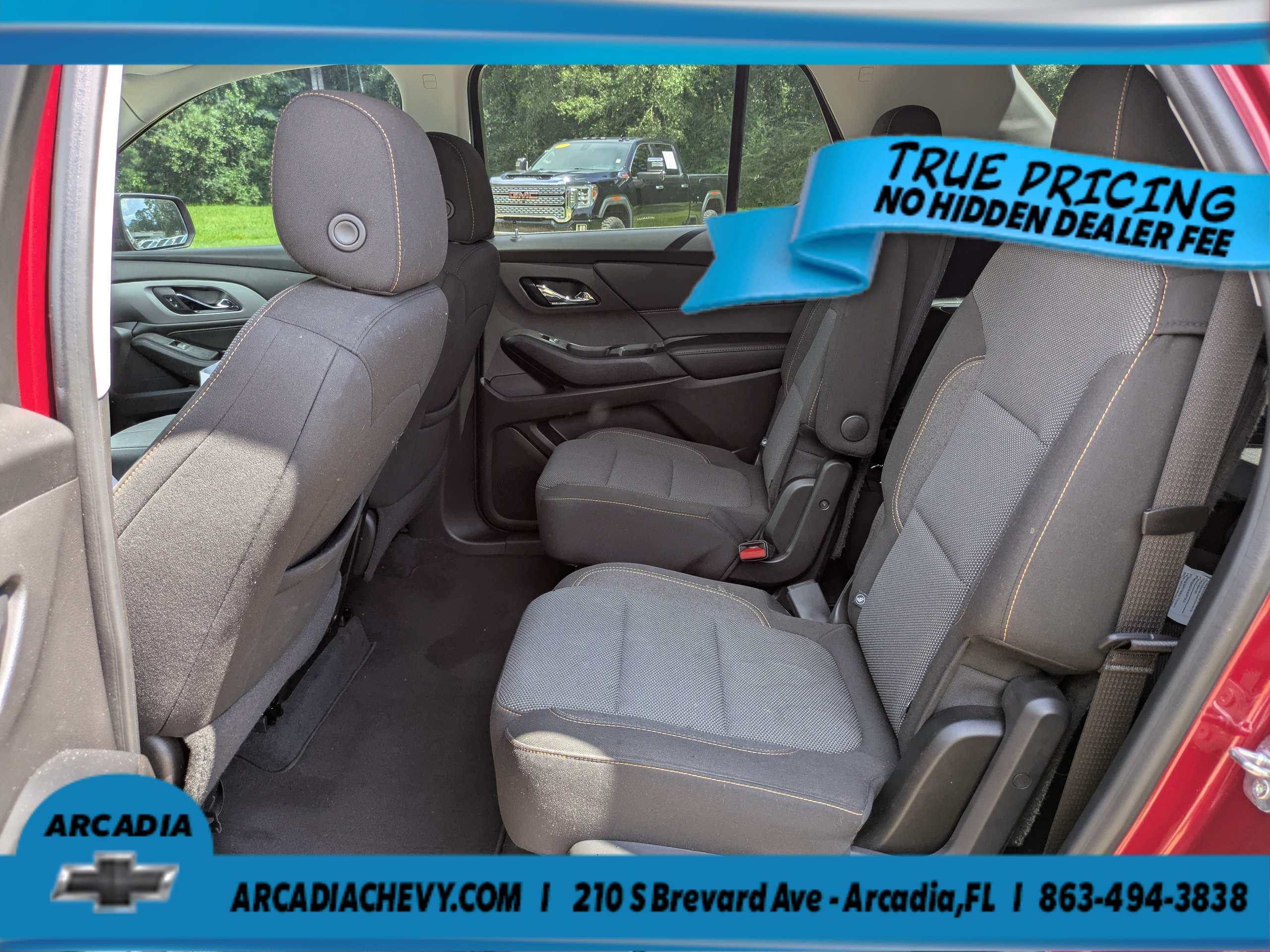 Used 2021 Chevrolet Traverse LT FWD image 14