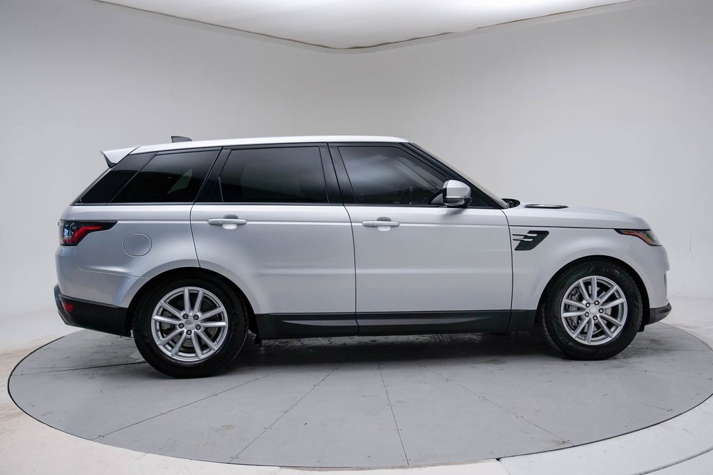 Used 2021 Land Rover Range Rover Sport SE image 2
