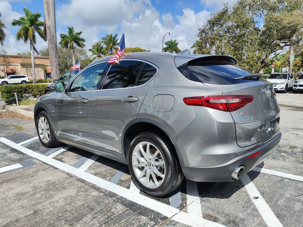 Used 2018 Alfa Romeo Stelvio Ti AWD/4WD image 7