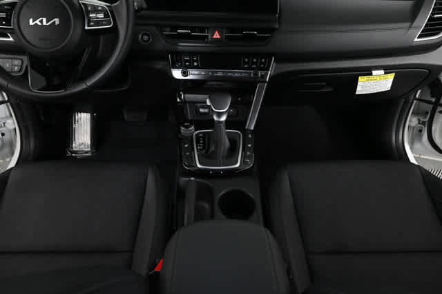 Used 2025 Kia Seltos EX image 16
