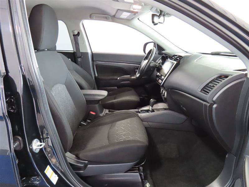 Used 2020 Mitsubishi Outlander Sport SE FWD image 24