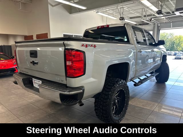 Used 2017 Chevrolet Silverado 1500 LT AWD/4WD image 11