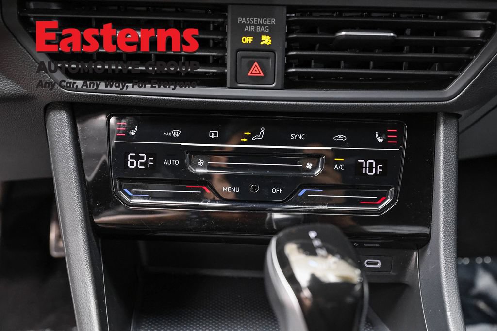 Used 2025 Volkswagen Jetta Sport FWD image 20