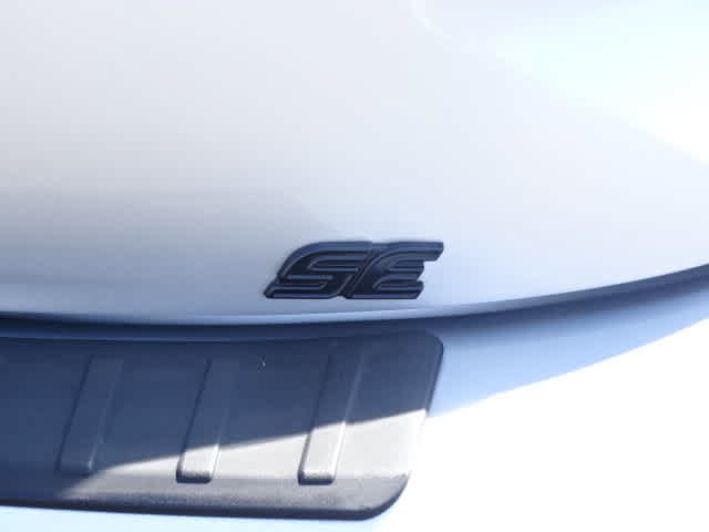 Used 2022 Toyota Corolla SE FWD image 11