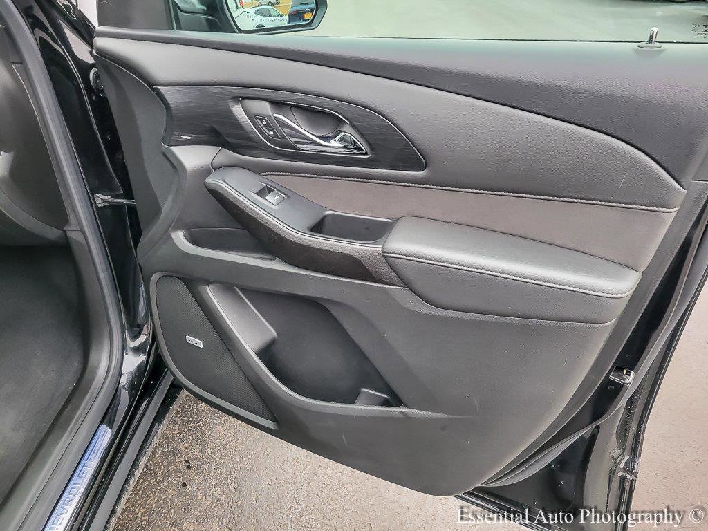 Certified 2023 Chevrolet Traverse High Country image 30