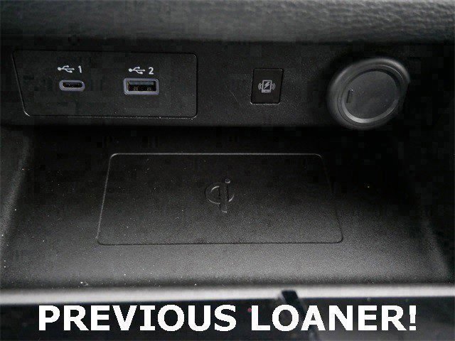 Used 2025 Mitsubishi Outlander SE image 24