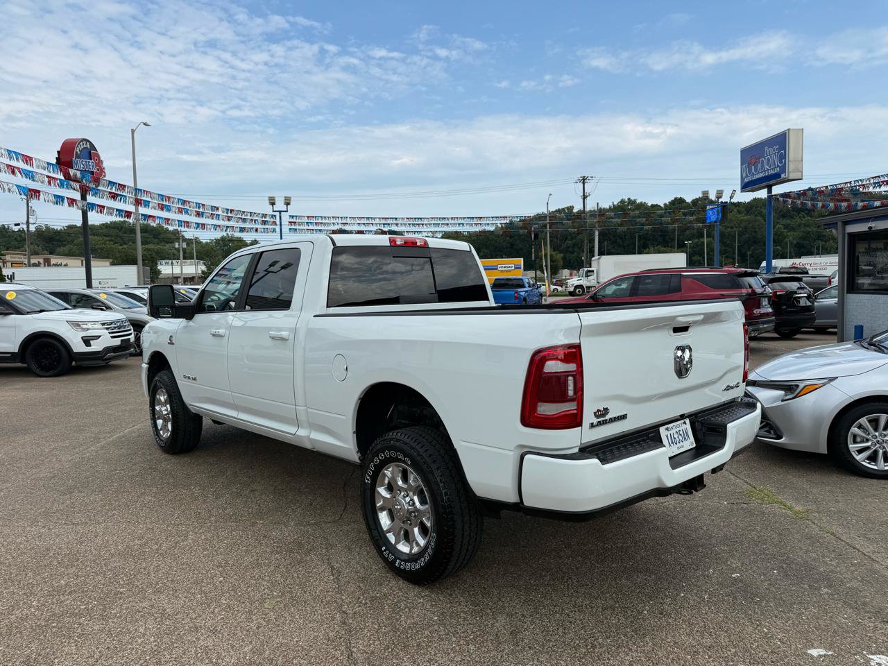 Used 2024 RAM 2500 Laramie w/ Safety Group AWD/4WD image 4
