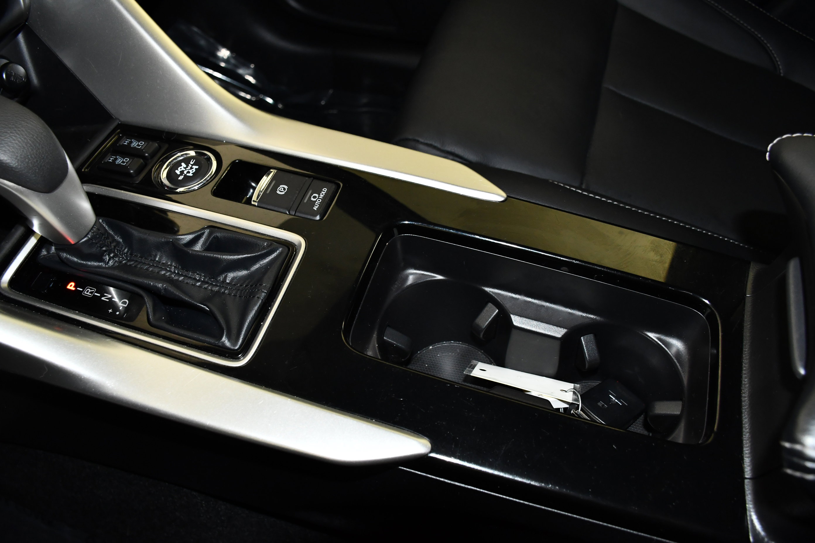 Used 2023 Mitsubishi Eclipse Cross SEL AWD/4WD image 31