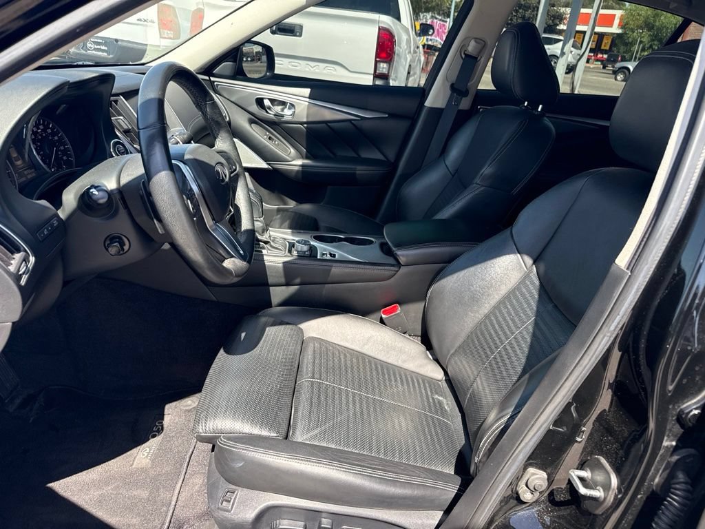 Used 2019 INFINITI Q50 Sport w/ Cargo Package (L96) RWD image 12