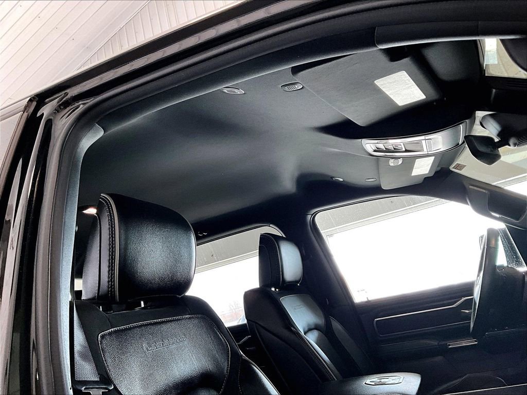 Used 2024 RAM 1500 Laramie image 22