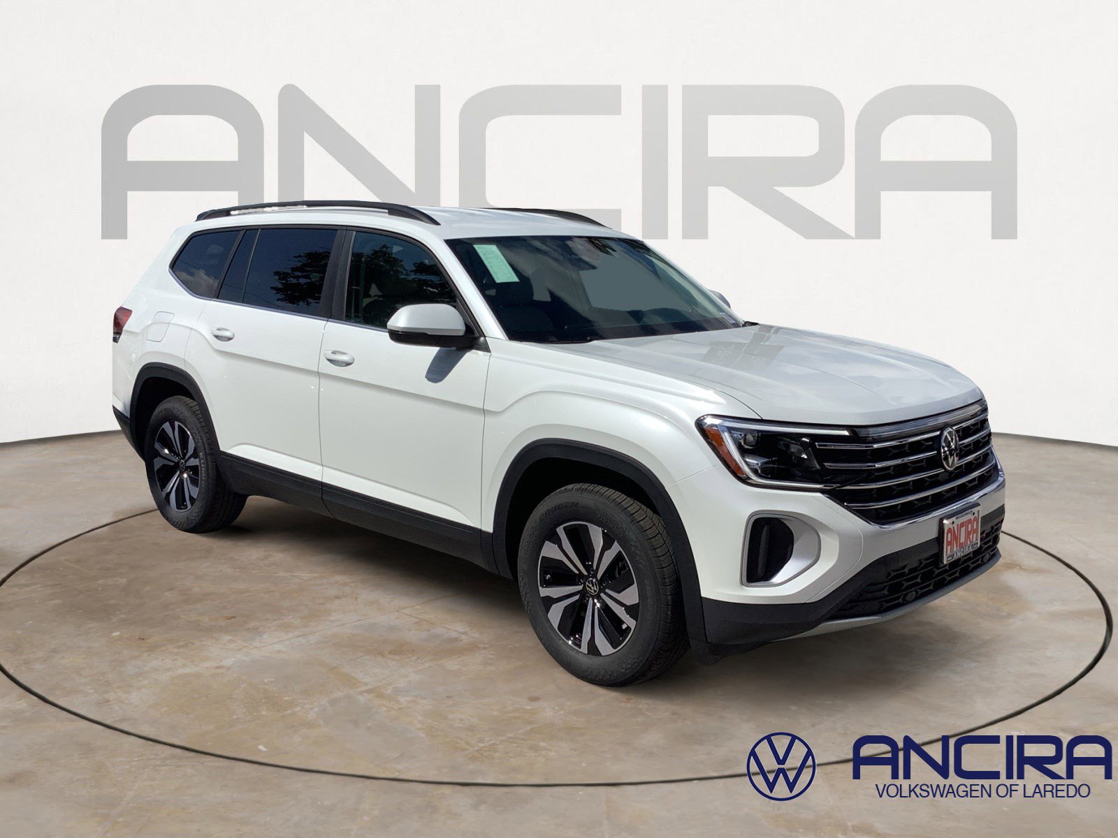 New 2026 Volkswagen Atlas SE FWD image 1