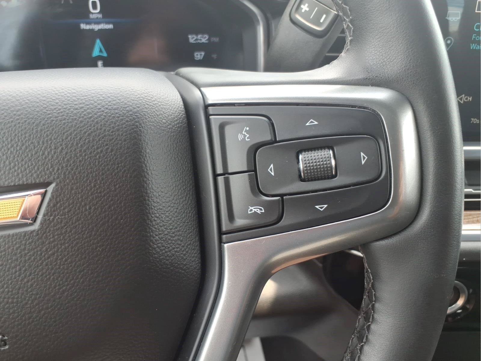 Used 2023 Chevrolet Silverado 1500 LT AWD/4WD image 22