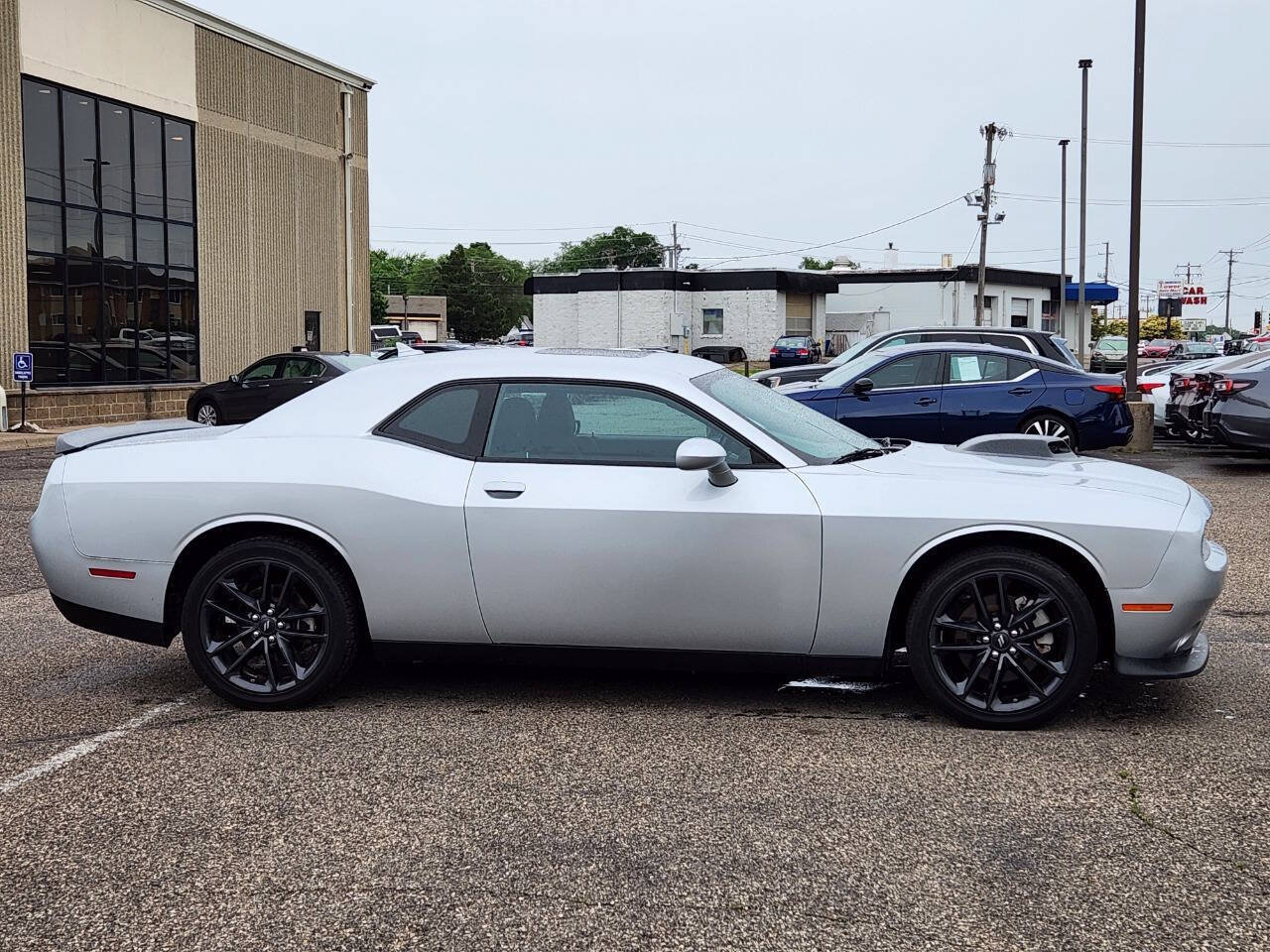 Used 2022 Dodge Challenger GT w/ Blacktop Package AWD/4WD image 11