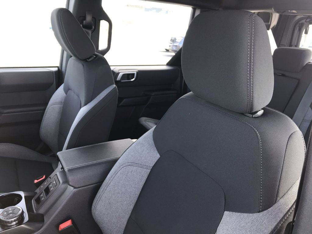 New 2026 Ford Bronco 4-Door image 11