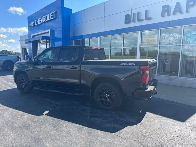Used 2024 Chevrolet Silverado 1500 RST w/ Redline Edition AWD/4WD image 2