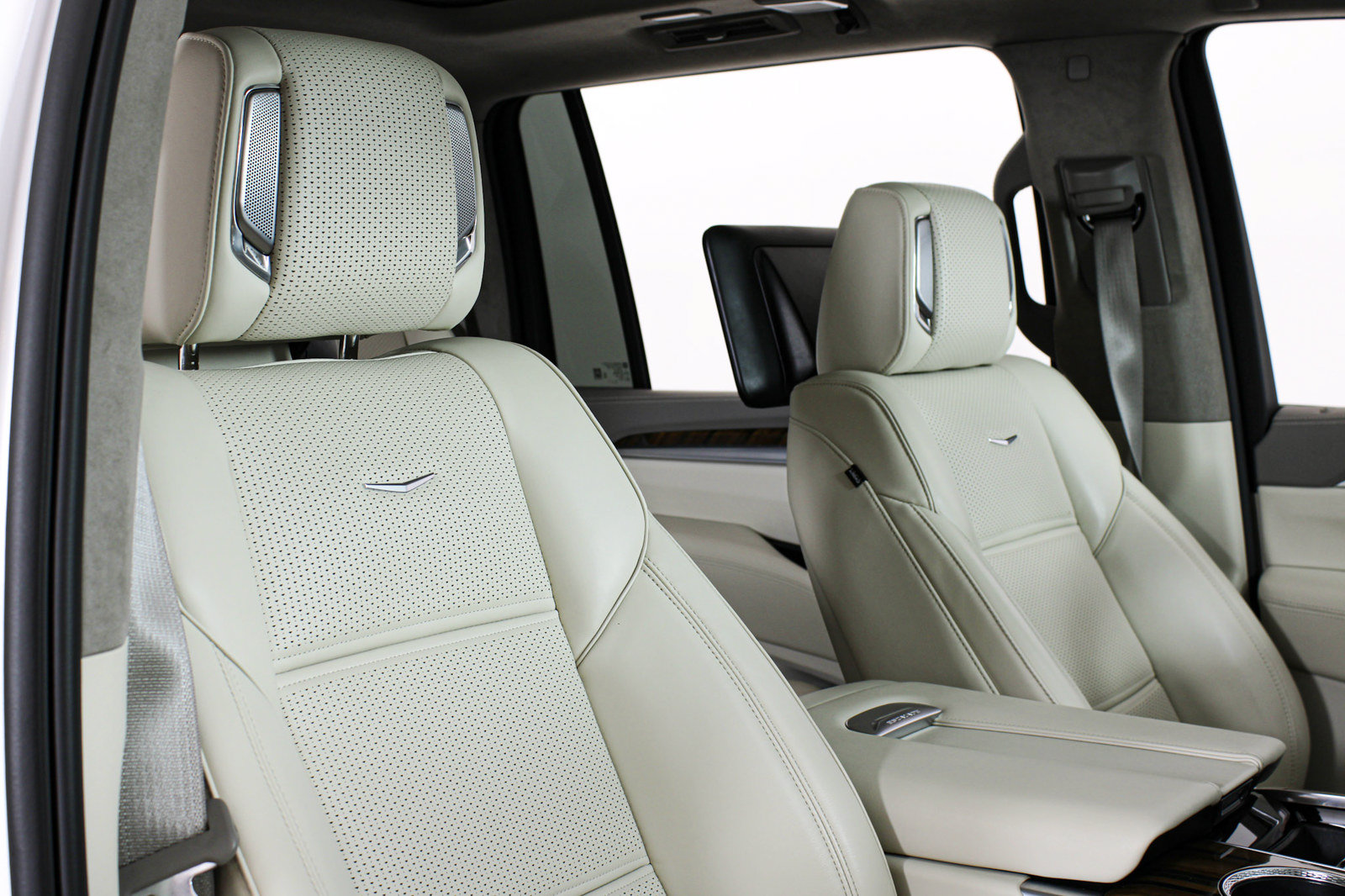 Used 2025 Cadillac Escalade ESV Sport Platinum RWD image 22