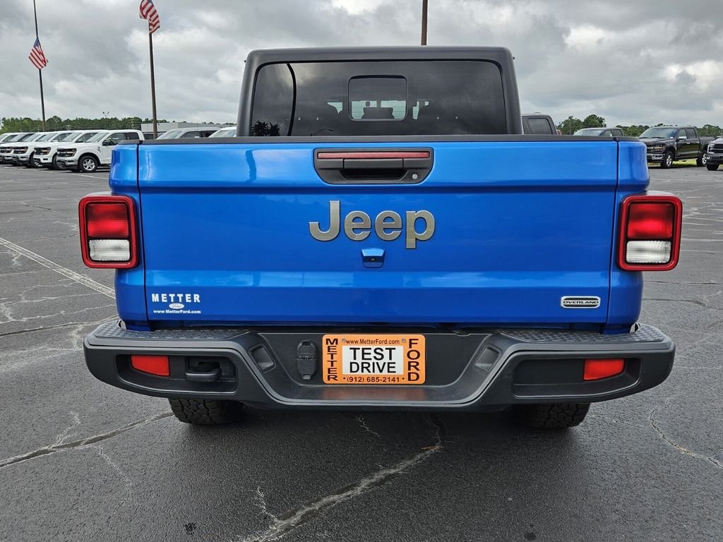 Used 2023 Jeep Gladiator Overland AWD/4WD image 9