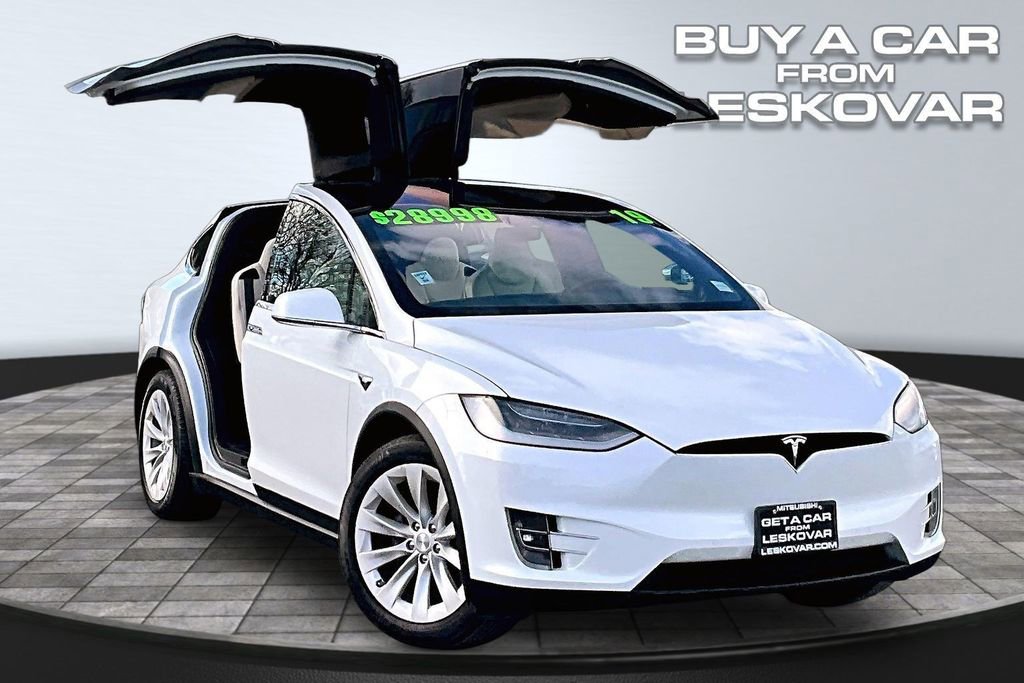 Used 2019 Tesla Model X Long Range image 1