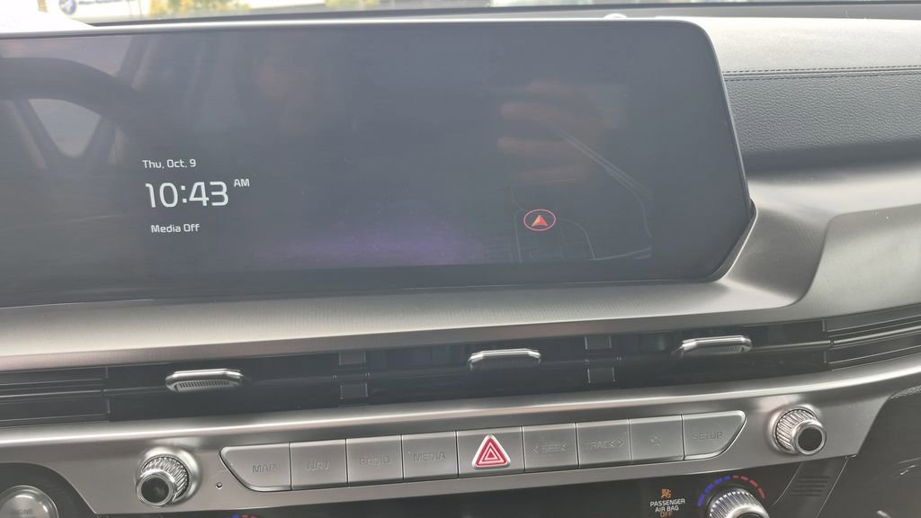 Certified 2025 Kia Telluride S image 10