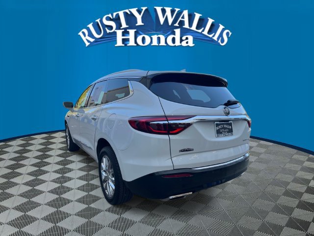 Used 2019 Buick Enclave Essence w/ Trailering Package, 5000 lbs. FWD image 2