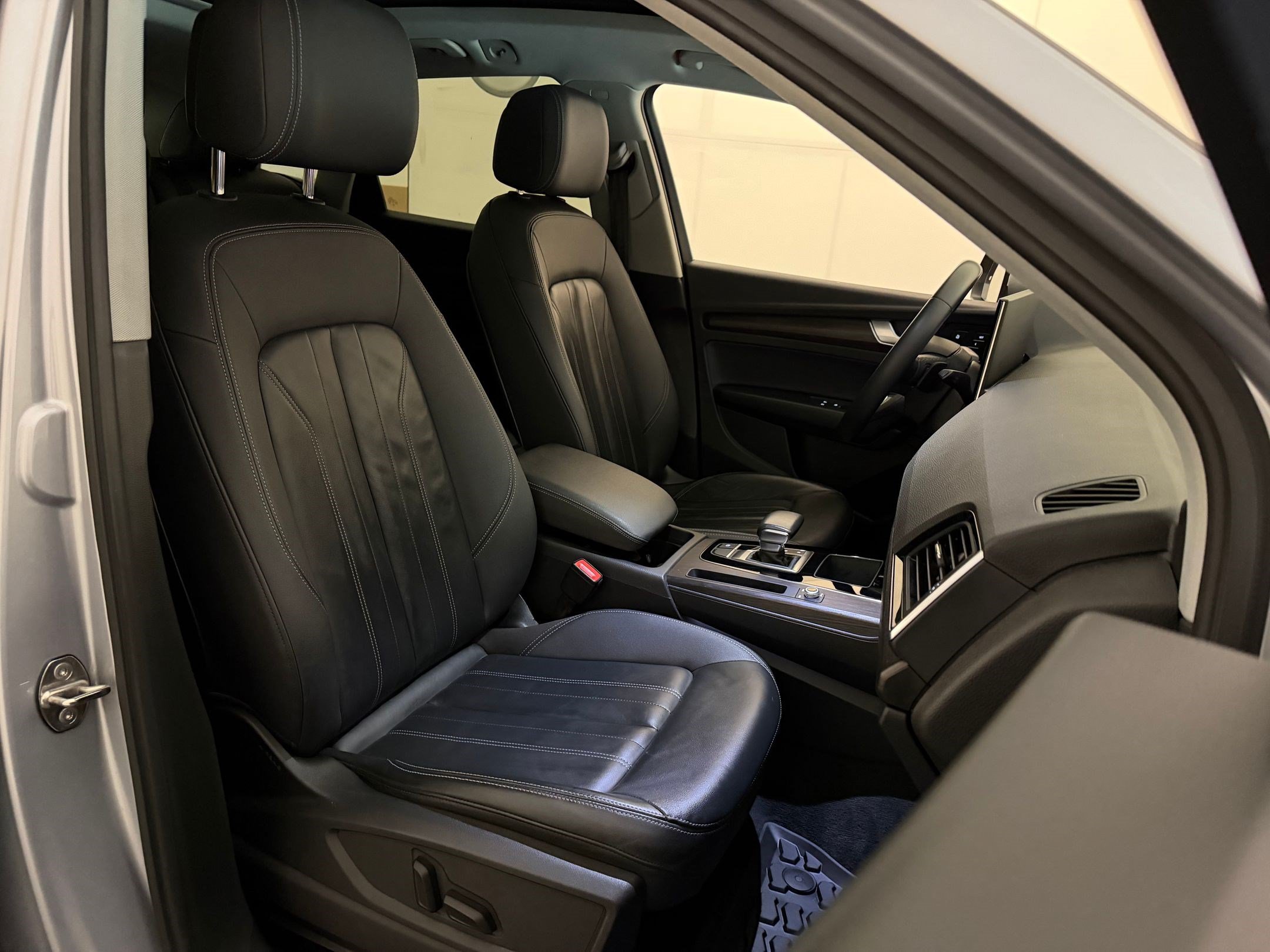 Certified 2023 Audi Q5 2.0T Premium w/ Convenience Package AWD/4WD image 33