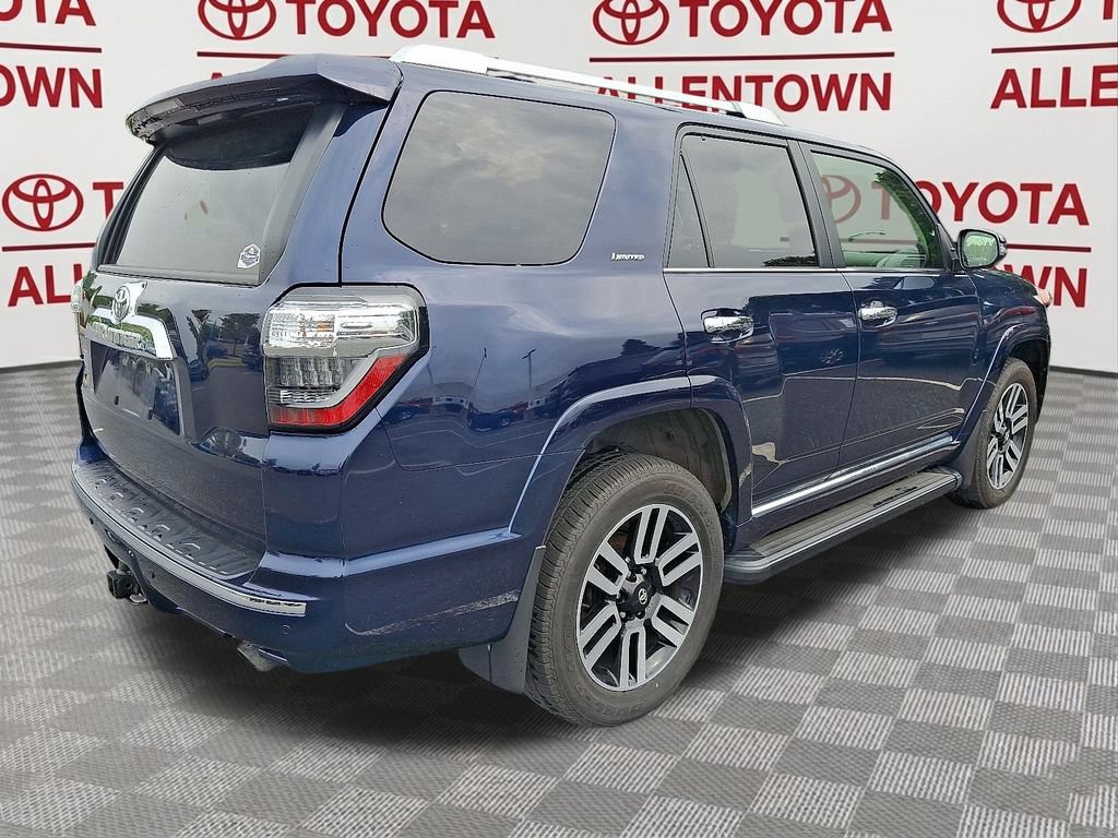 Used 2024 Toyota 4Runner Limited AWD/4WD image 9