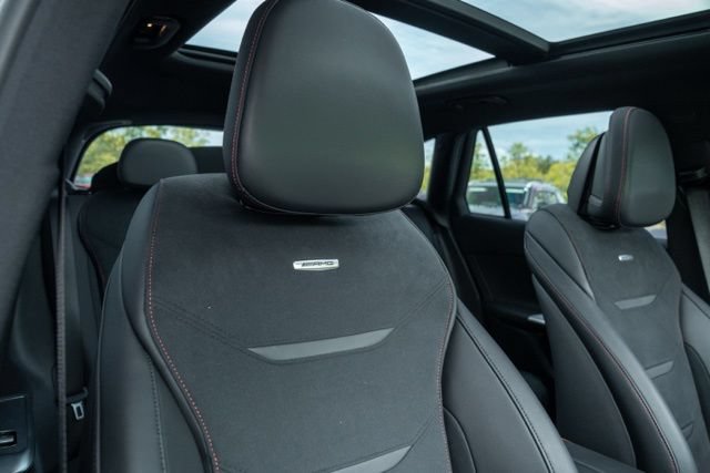 Used 2025 Mercedes-Benz GLC 43 AMG 4MATIC image 41