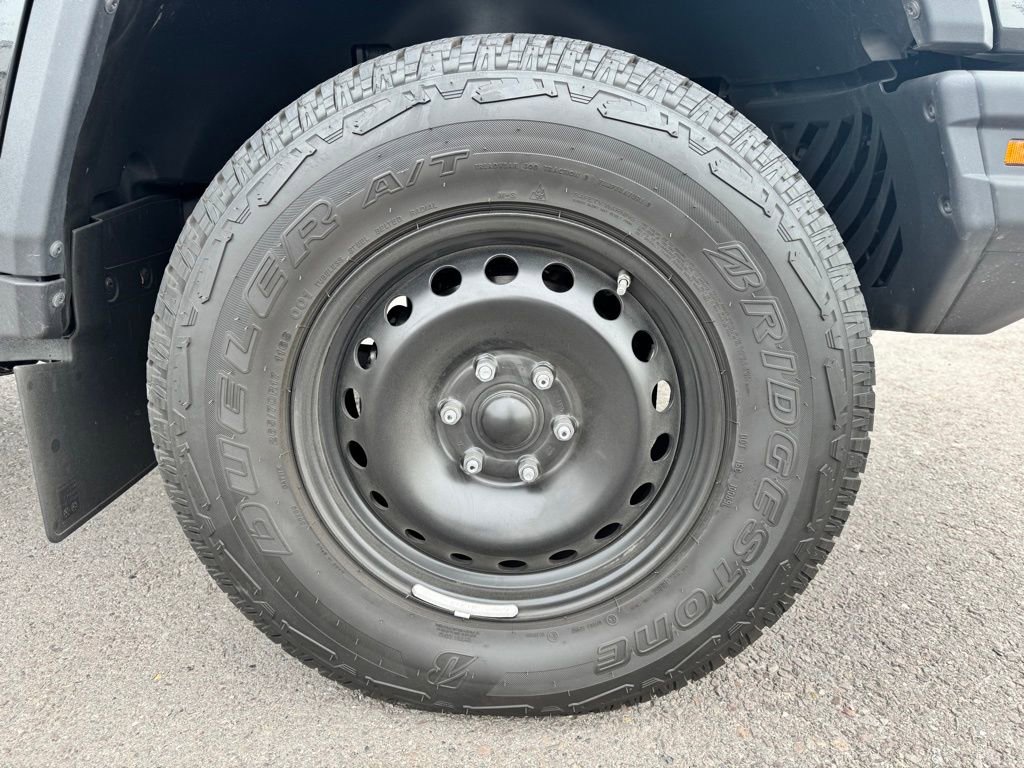 Used 2024 INEOS Grenadier image 27