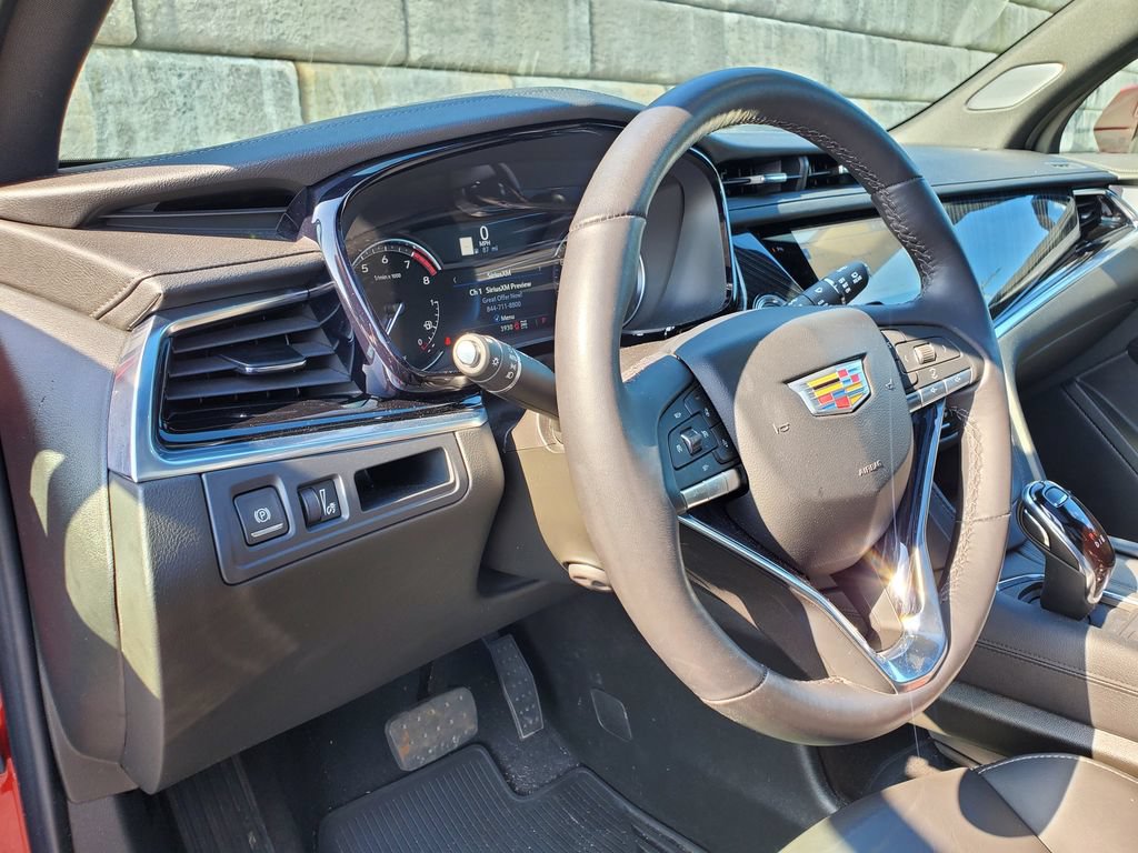 Certified 2024 Cadillac XT6 Premium Luxury AWD/4WD image 19