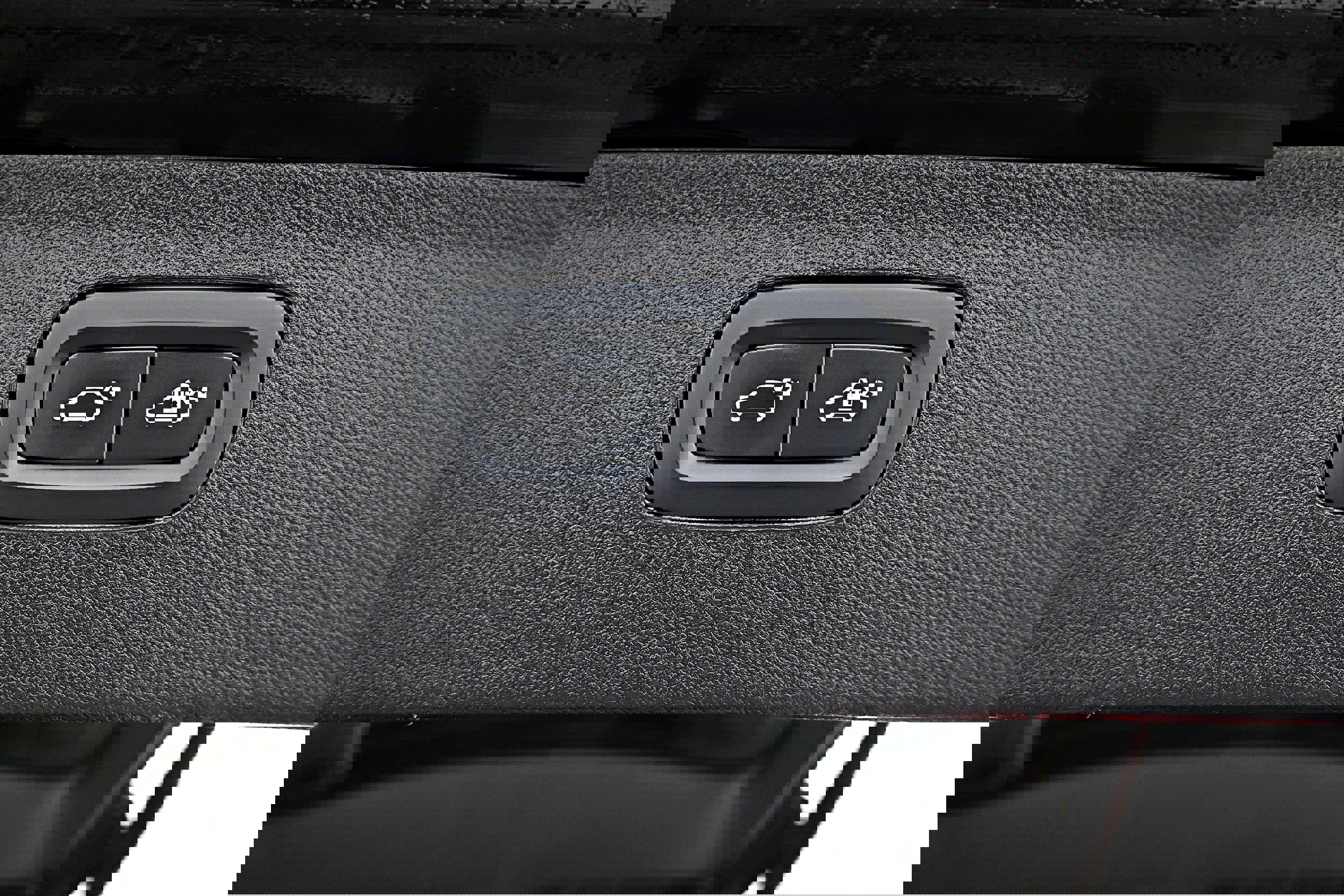 Used 2020 Volvo XC90 T6 Momentum image 36