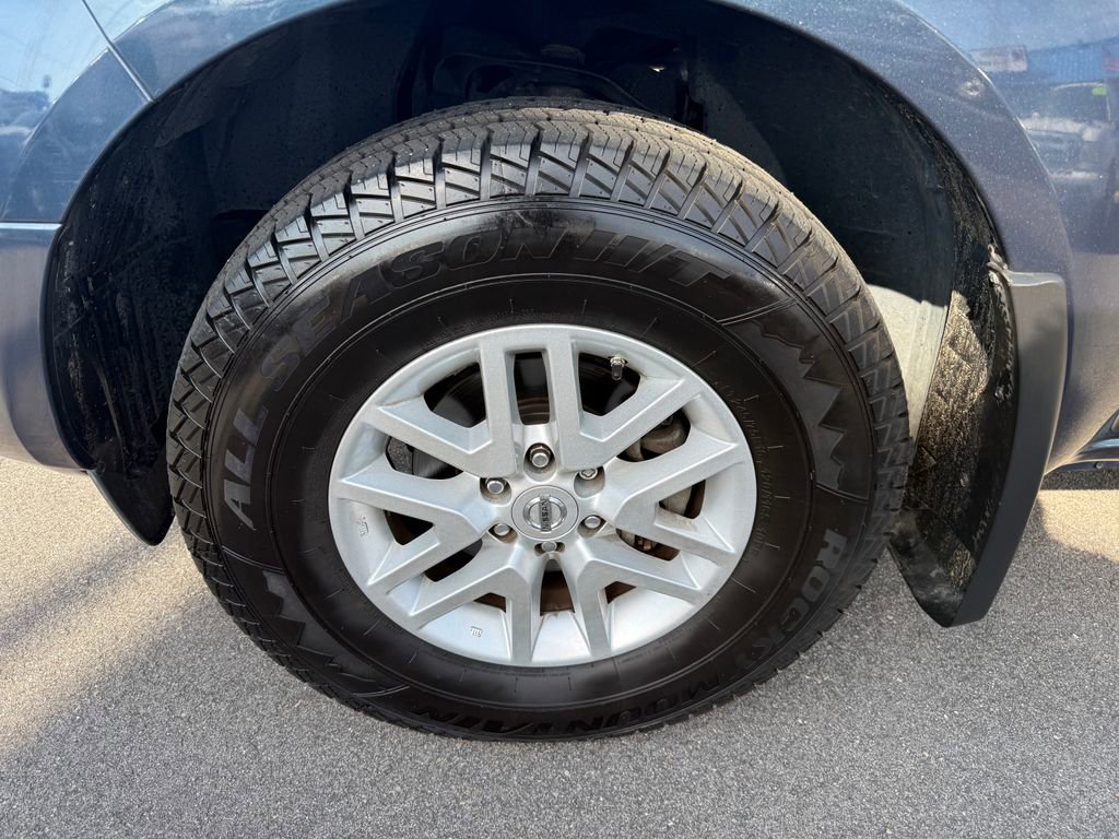 Used 2017 Nissan Frontier SV image 10