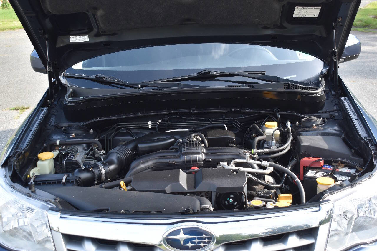 Used 2012 Subaru Forester 2.5X Premium w/ Popular Pkg 3 image 35
