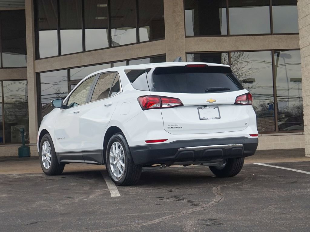 Used 2023 Chevrolet Equinox LT image 4