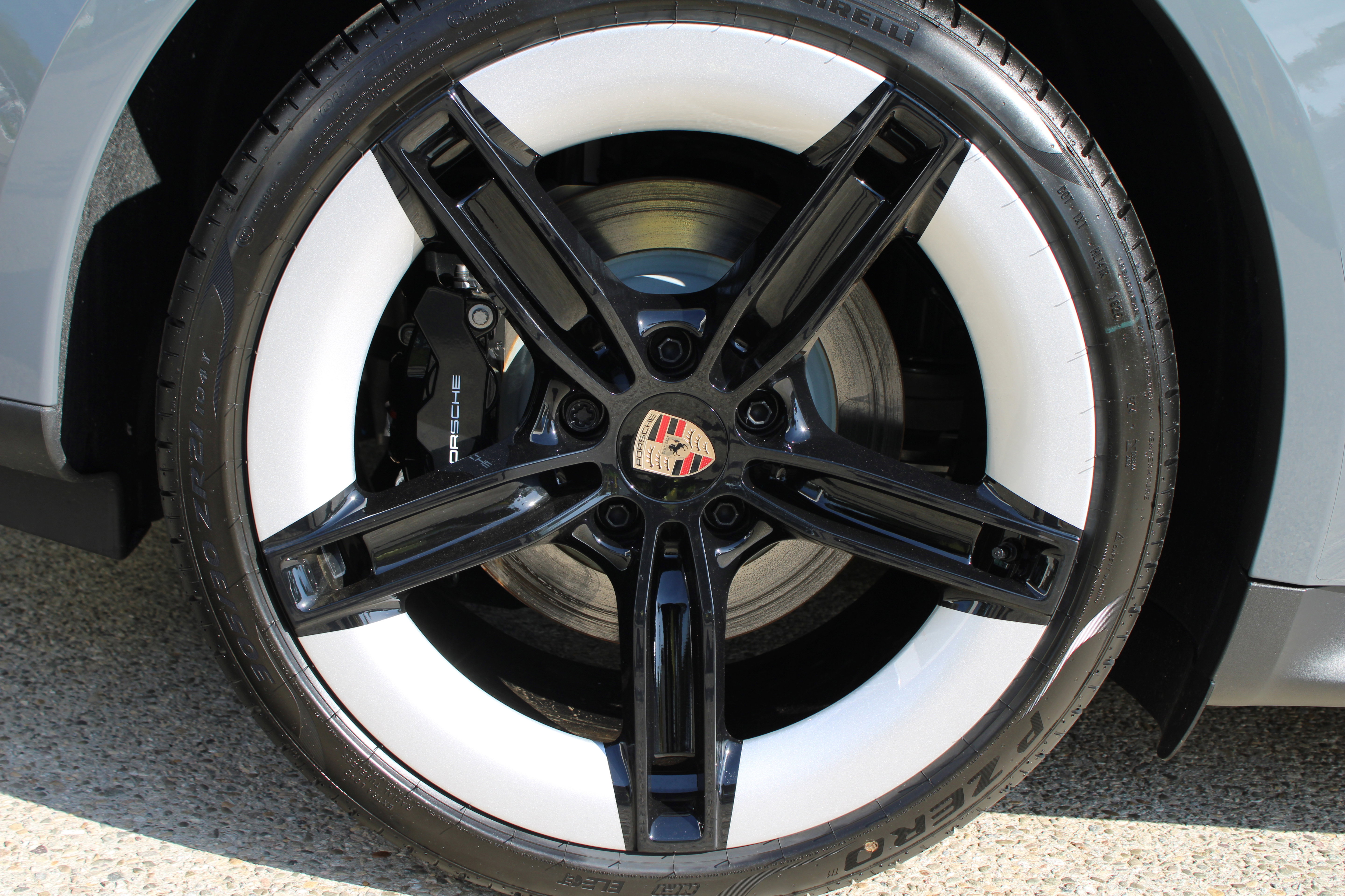 New 2026 Porsche Taycan GTS AWD/4WD image 12