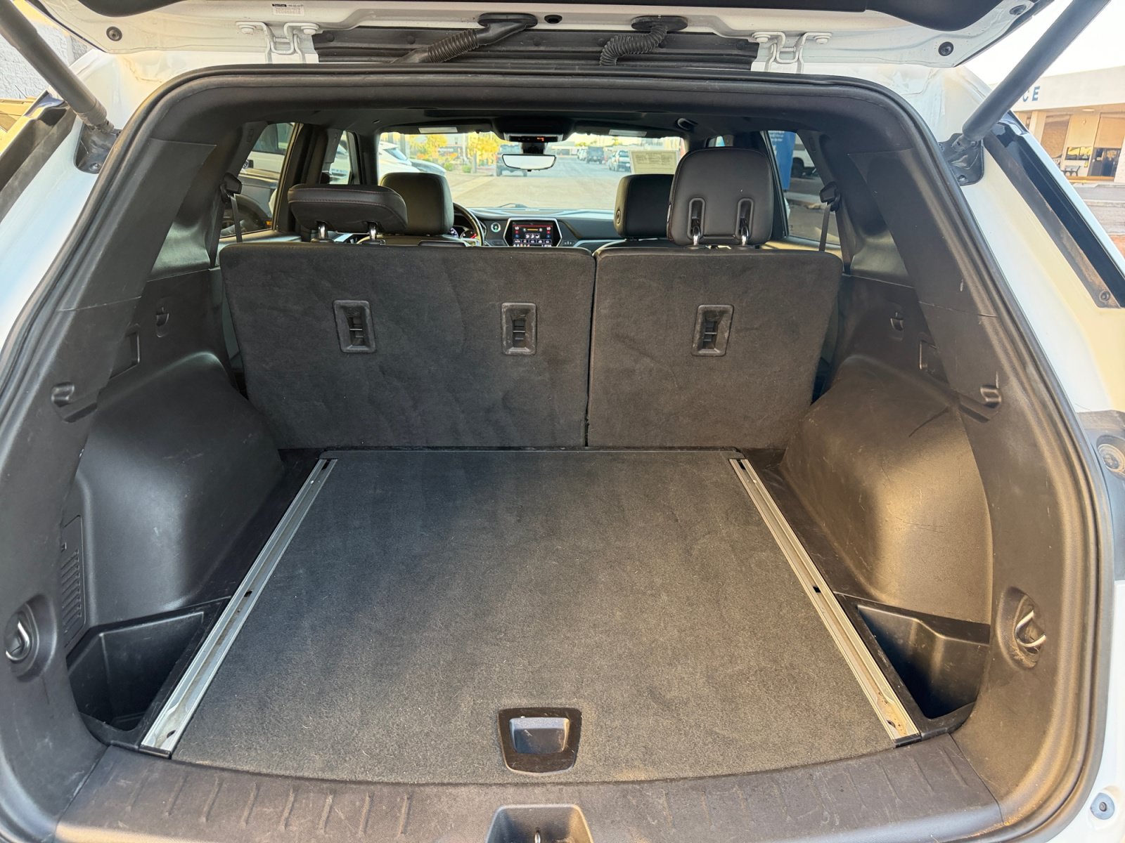 Used 2019 Chevrolet Blazer RS FWD image 29