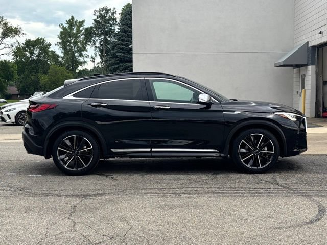 Used 2023 INFINITI QX55 Sensory w/ Lighting Package AWD/4WD image 2