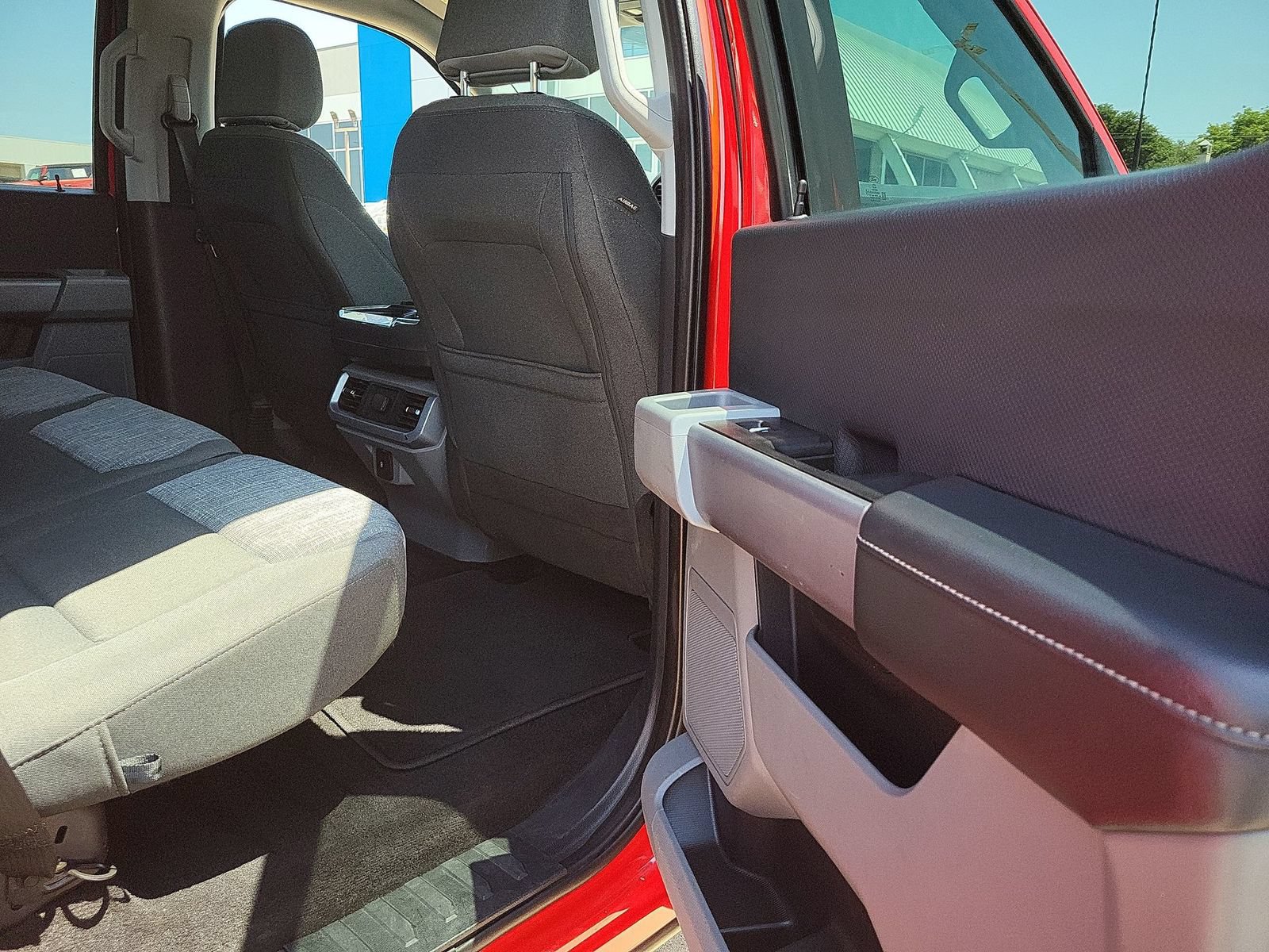 Used 2023 Ford F150 XLT AWD/4WD image 27