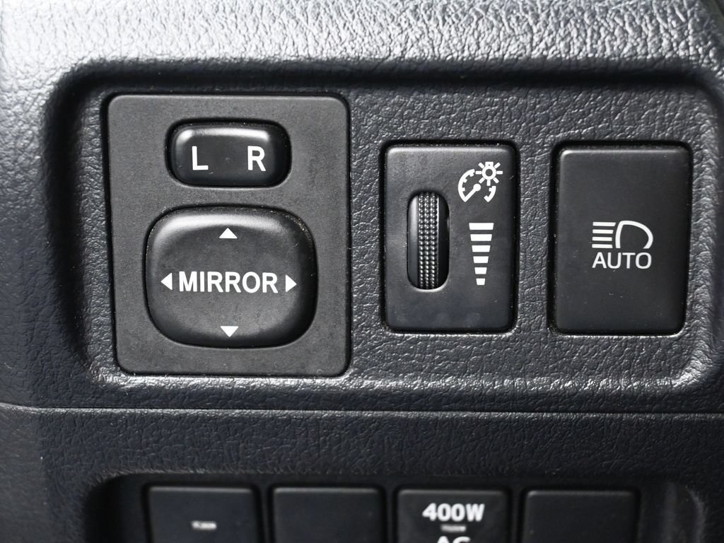 Certified 2020 Toyota 4Runner Venture w/ Moonroof Package AWD/4WD image 14