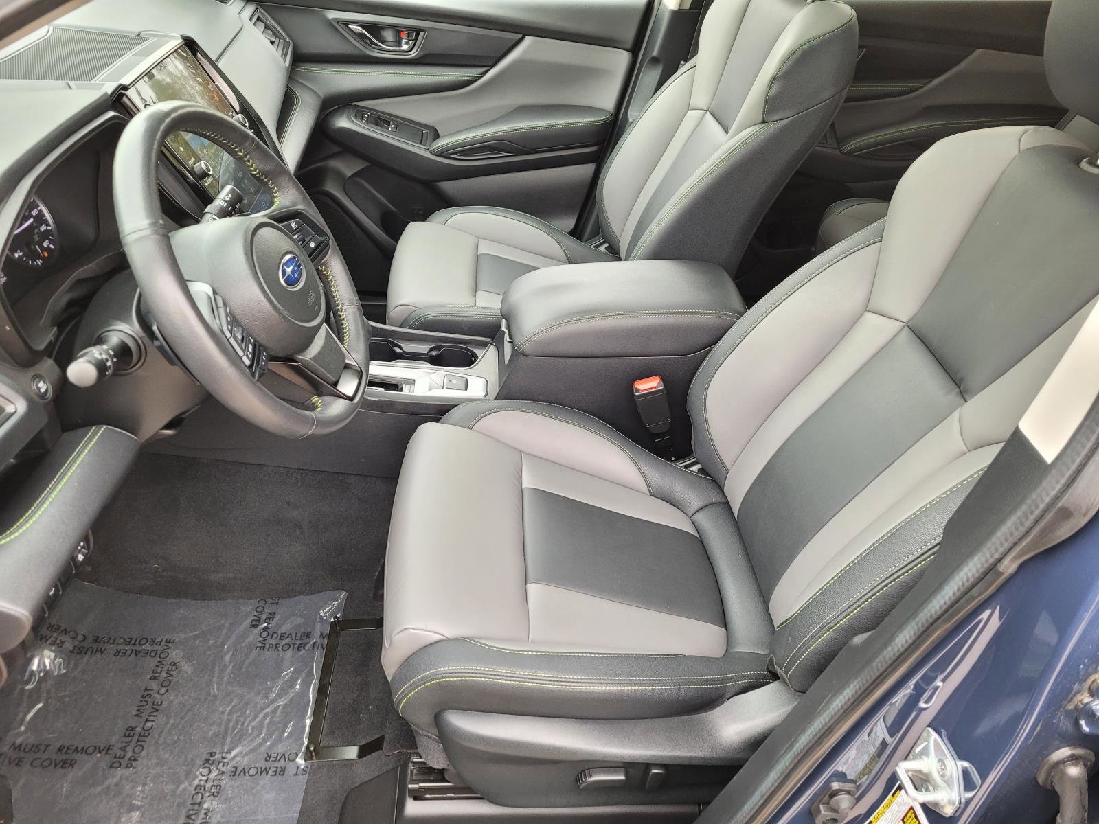 Used 2023 Subaru Ascent Onyx Edition image 3