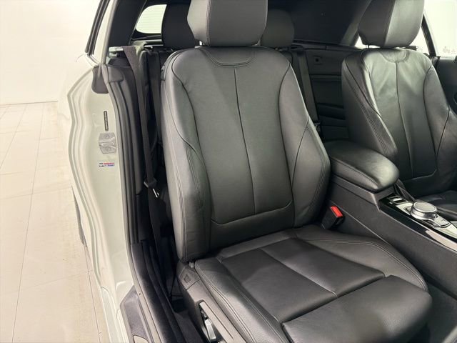 Used 2018 BMW 230i xDrive Convertible image 20