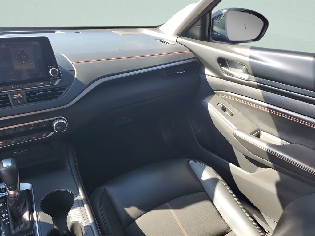 Used 2019 Nissan Altima 2.0 SR image 11