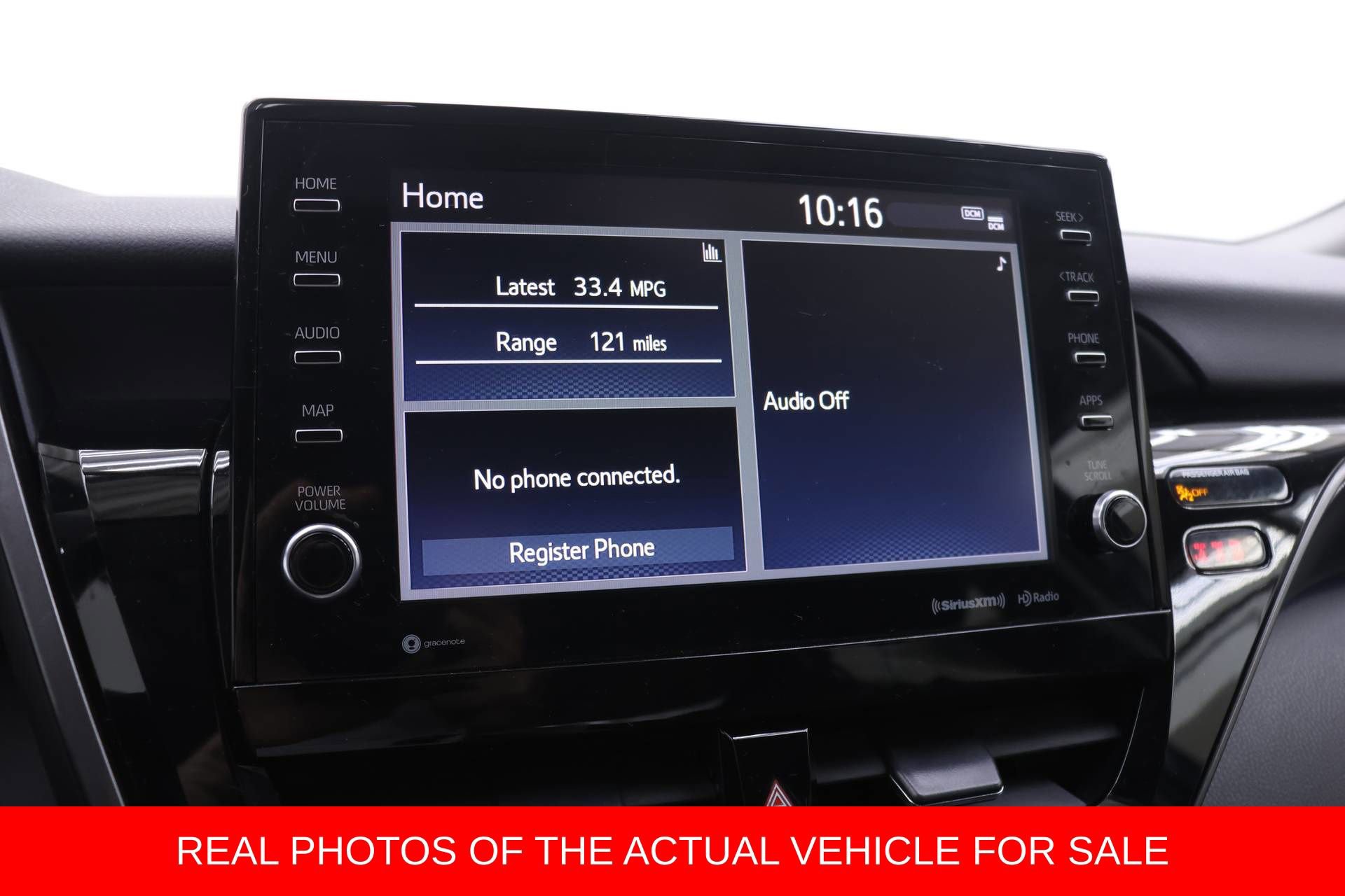 Used 2021 Toyota Camry XSE FWD image 8