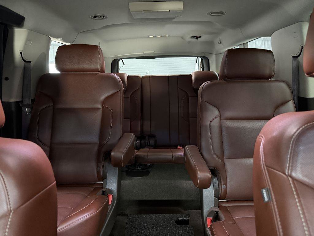 Used 2017 Chevrolet Suburban Premier image 28