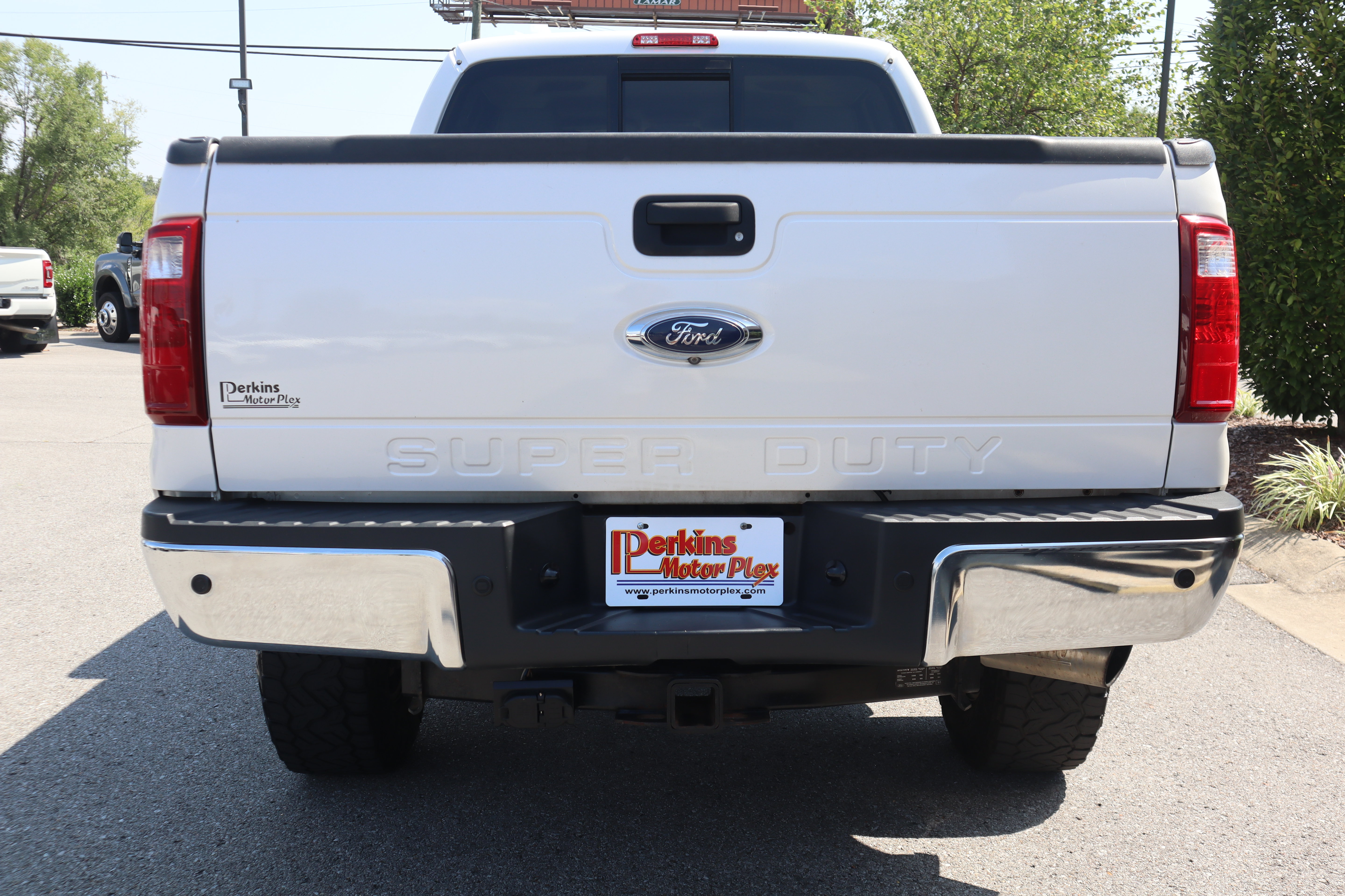 Used 2015 Ford F350 Lariat w/ Lariat Interior Package AWD/4WD image 8