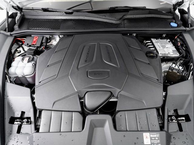 New 2026 Porsche Cayenne Coupe image 30