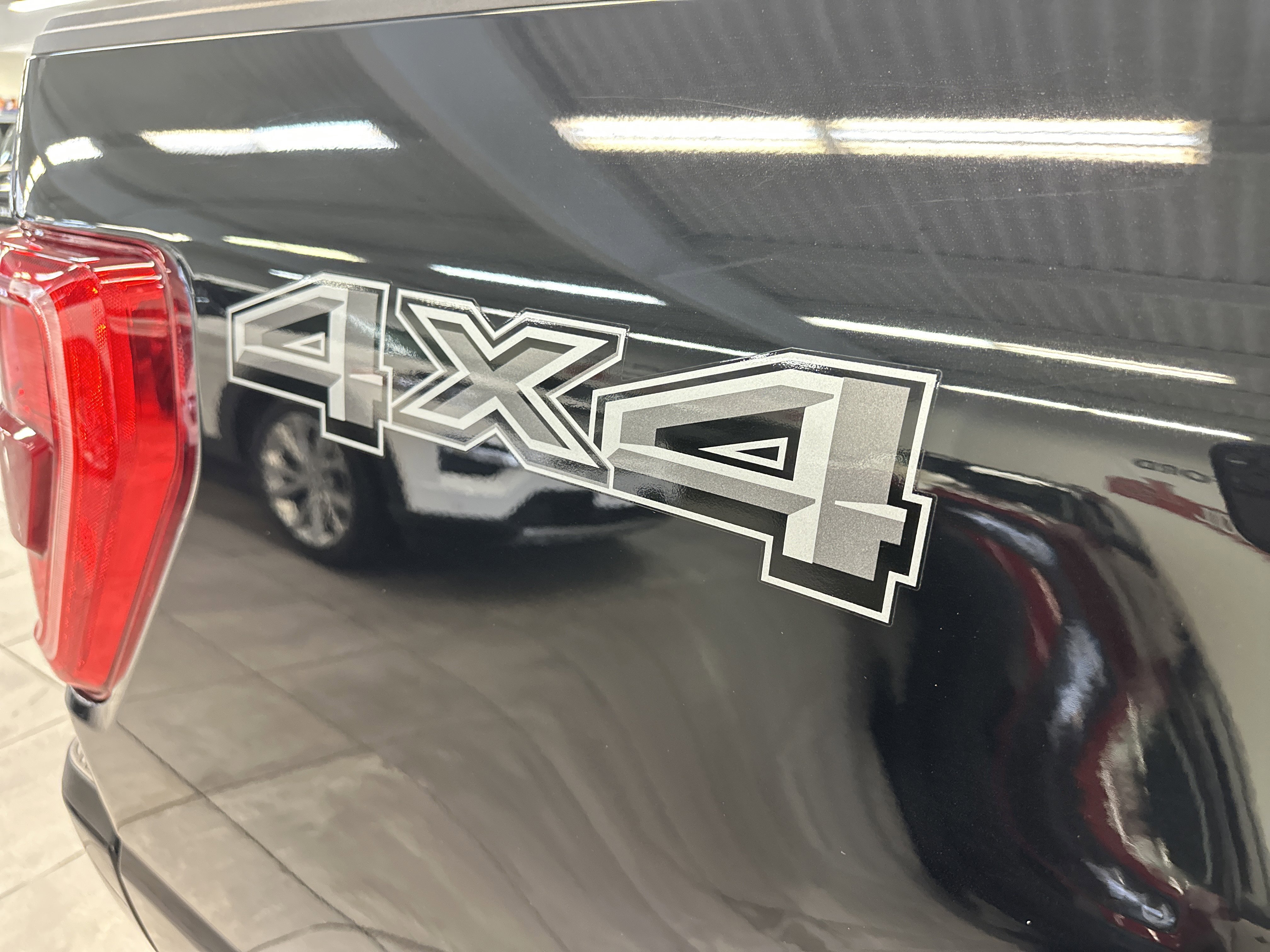 Used 2022 Ford F150 XLT w/ Equipment Group 302A High image 12