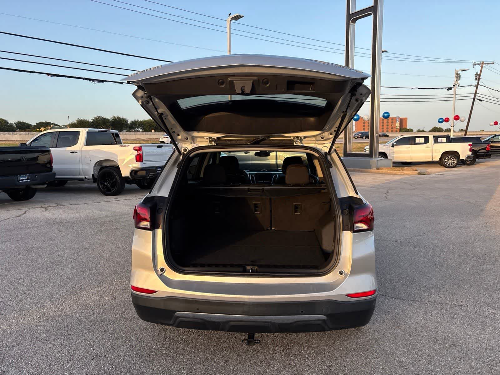 Used 2022 Chevrolet Equinox LT AWD/4WD image 5