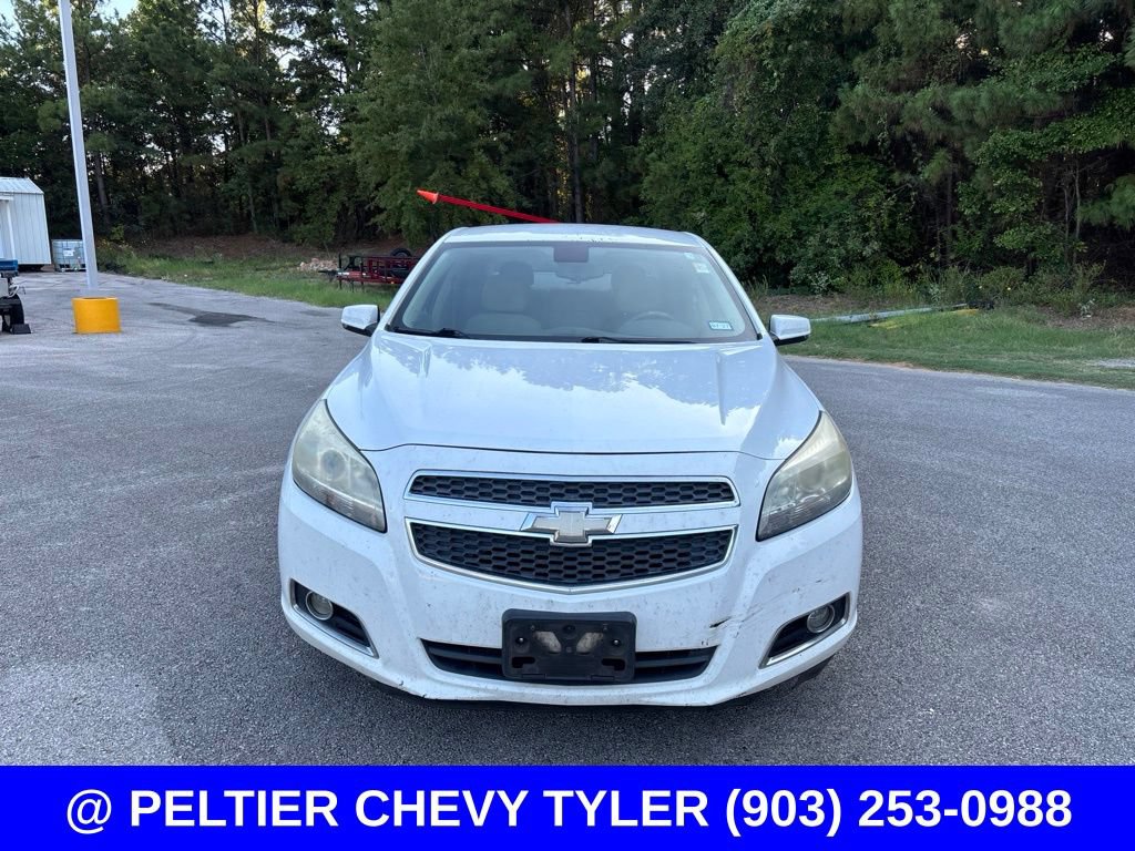 Used 2013 Chevrolet Malibu LT FWD image 2